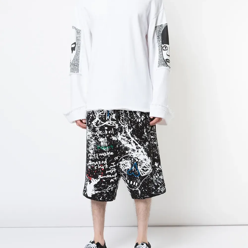 толстовка 'They're Here'