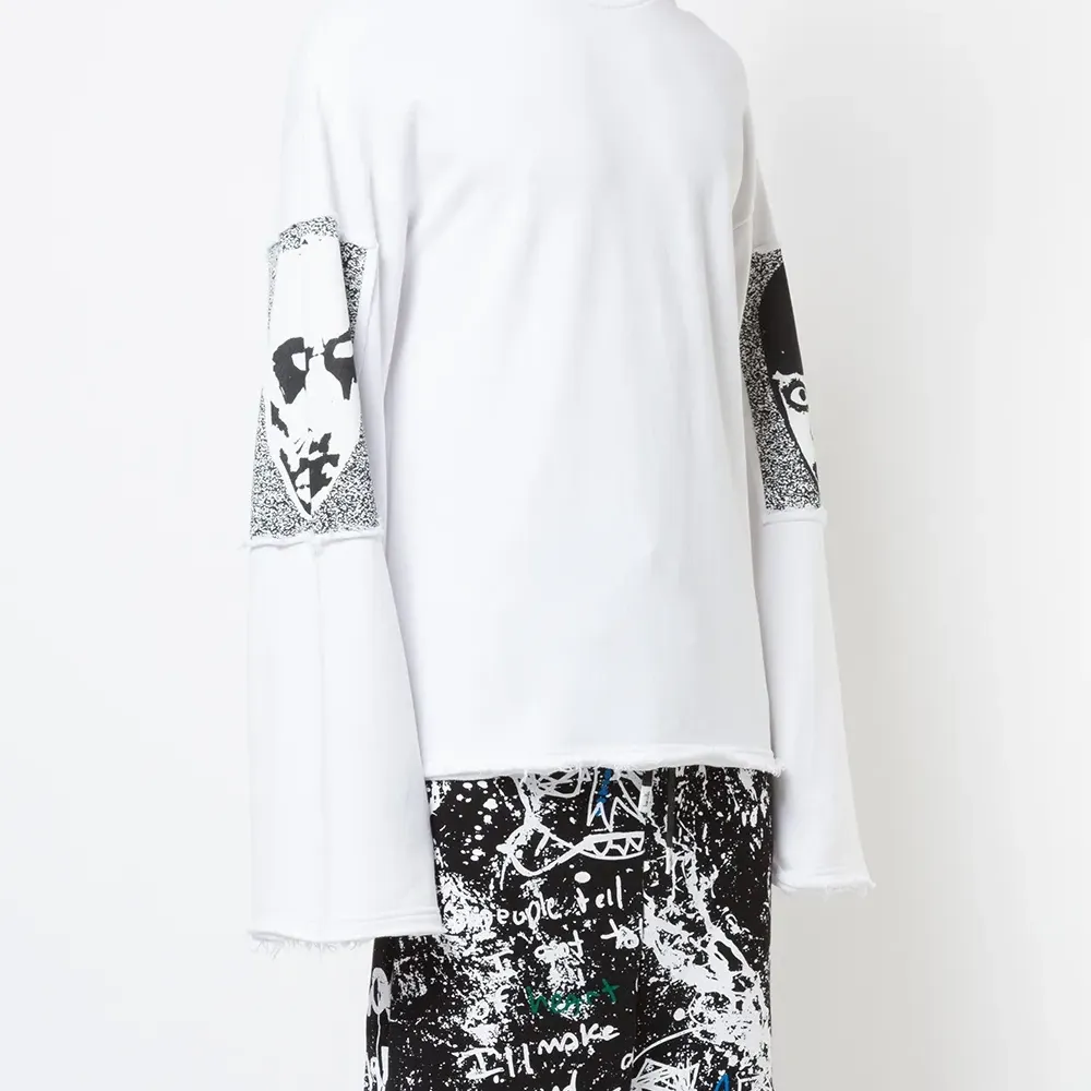 толстовка 'They're Here'