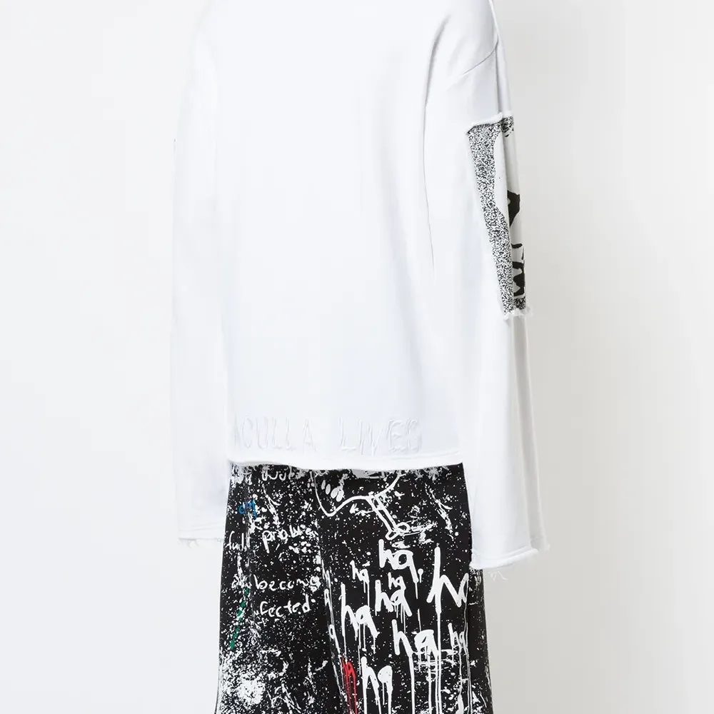 толстовка 'They're Here'