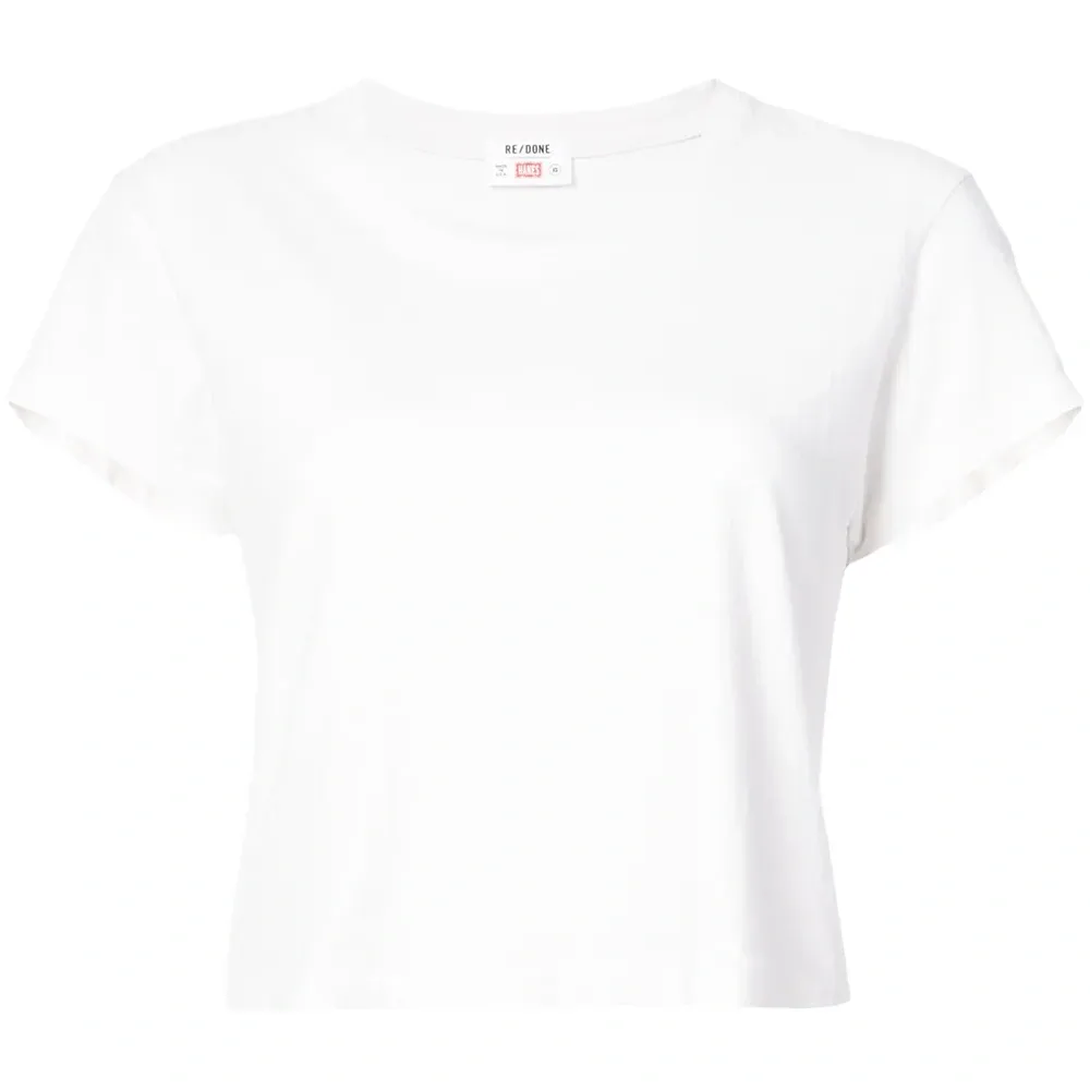 Базовая футболка прямого кроя