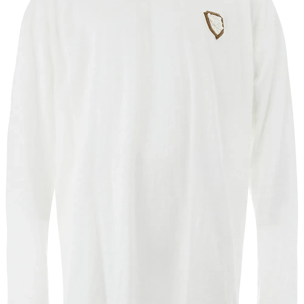 Футболка свободного кроя с заплаткой на груди