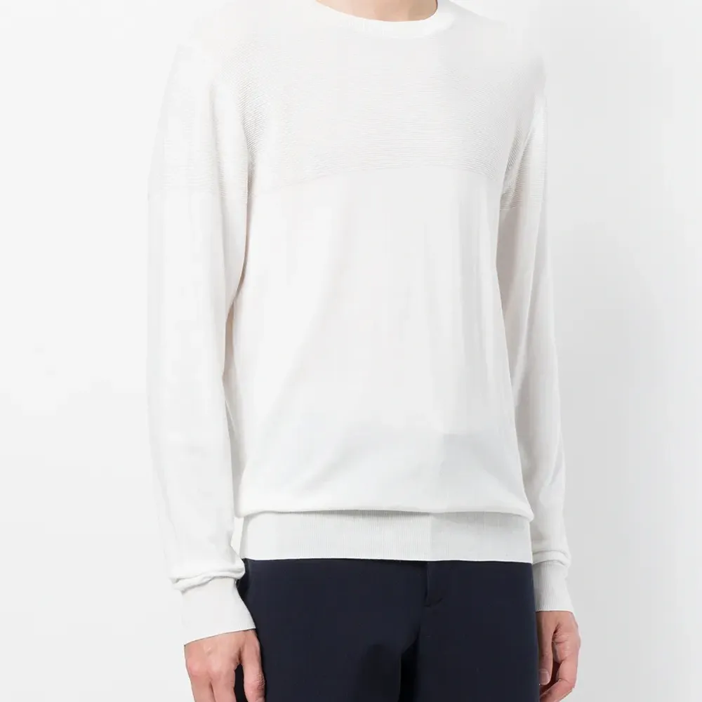 Толстовка с круглым вырезом