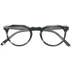 Очки в круглой оправе