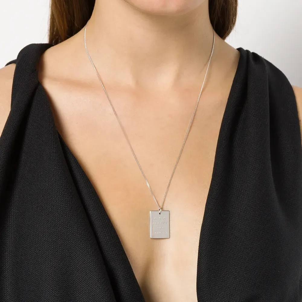 Колье с подвеской AAA Pass