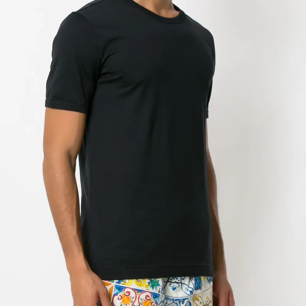 Футболка с короткими рукавами