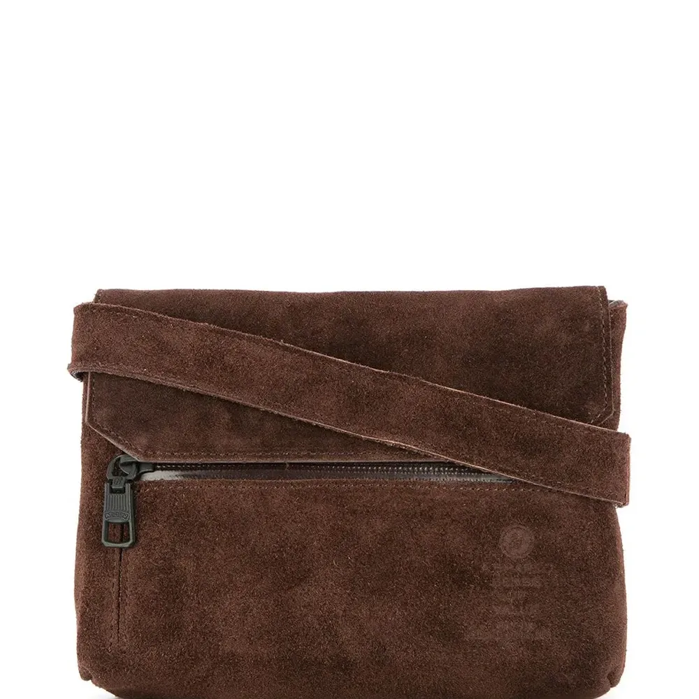 сумка на плечо с откидным клапаном