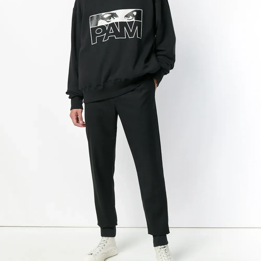 Худи с принтованным логотипом