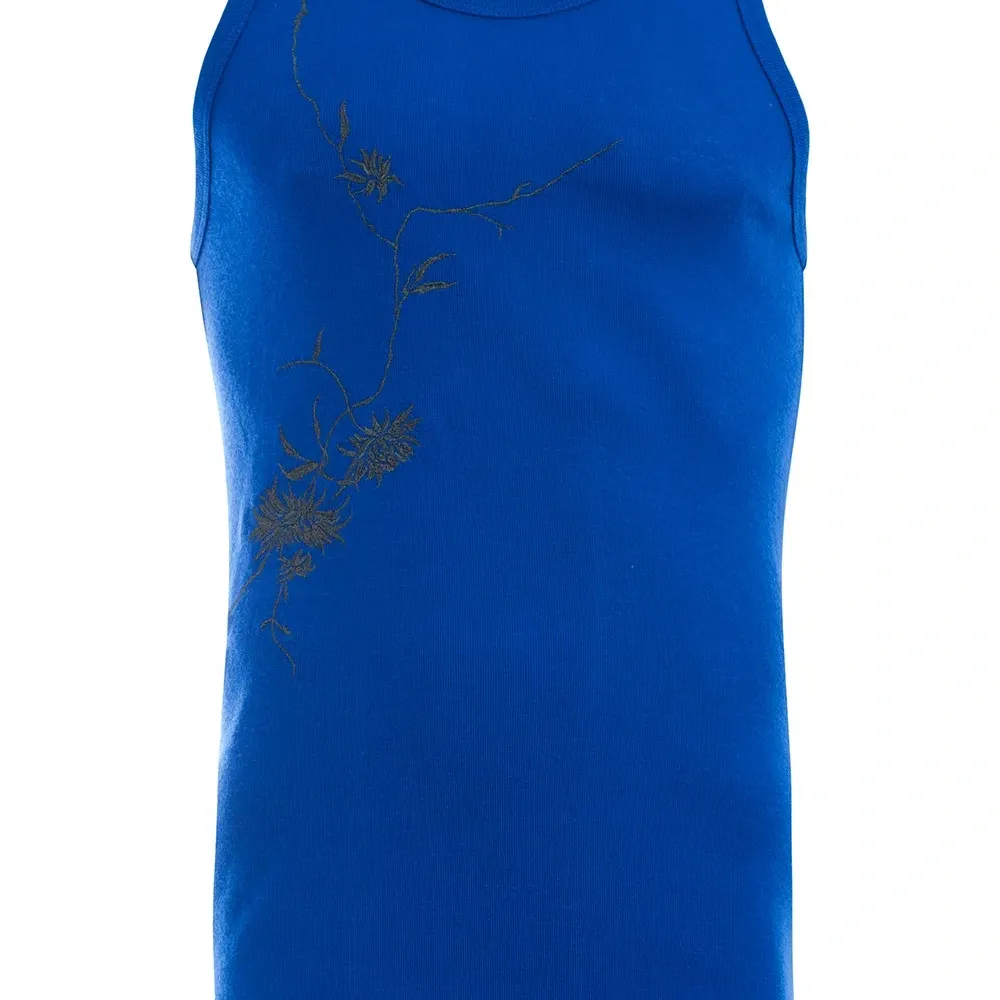 Топ с вышивкой