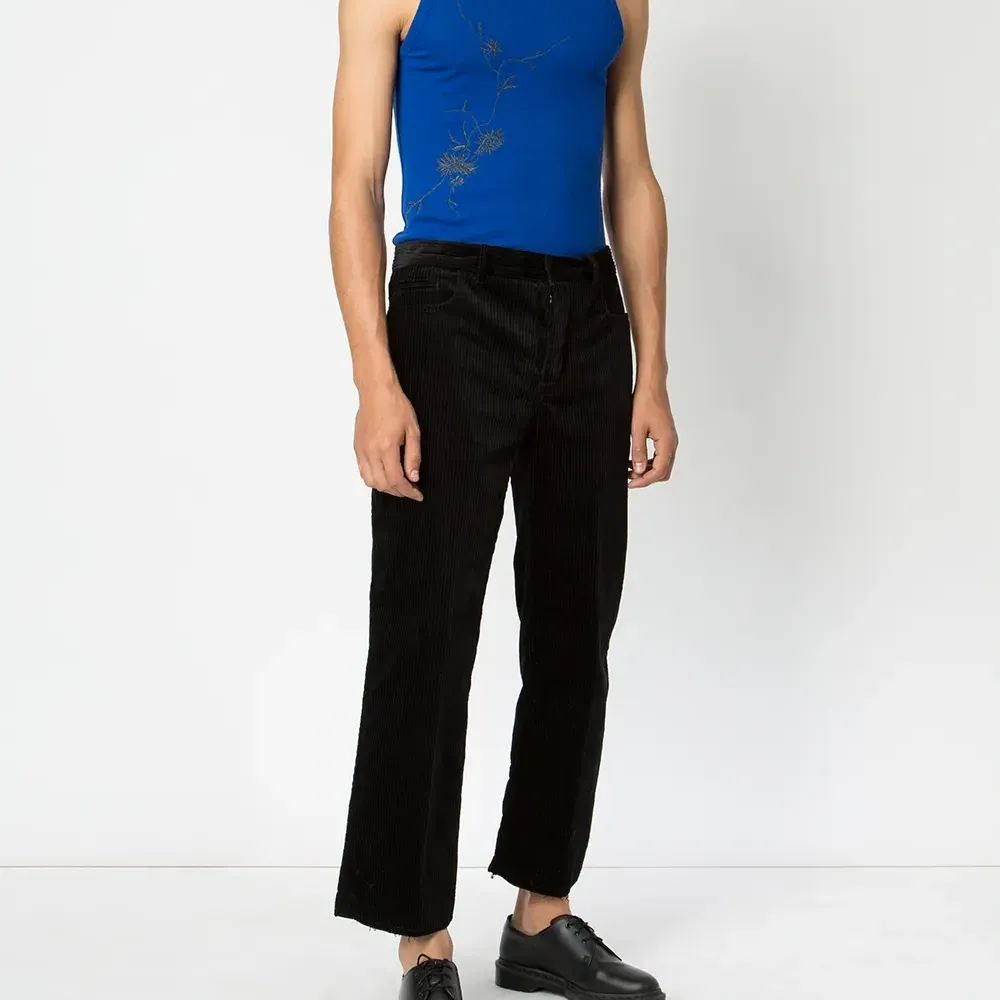 Топ с вышивкой