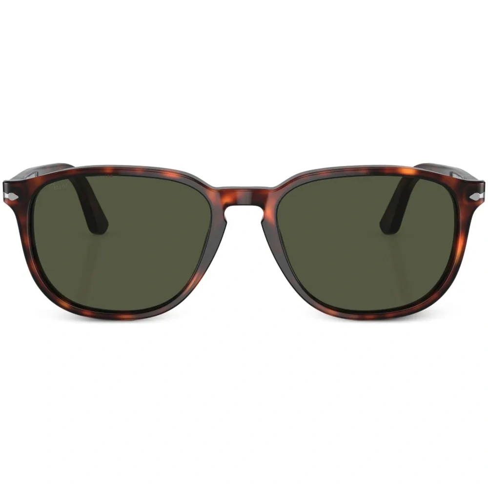 Солнцезащитные очки в квадратной оправе