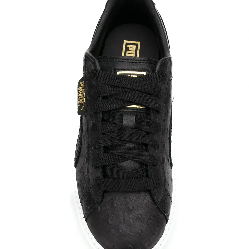 Кеды с выделкой под страуса на платформе