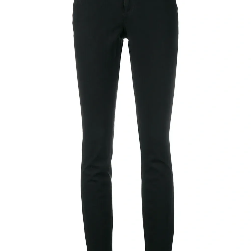 Брюки узкого кроя