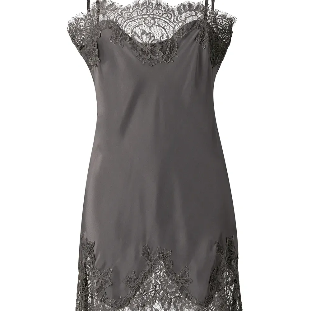 Длинный топ на бретельках