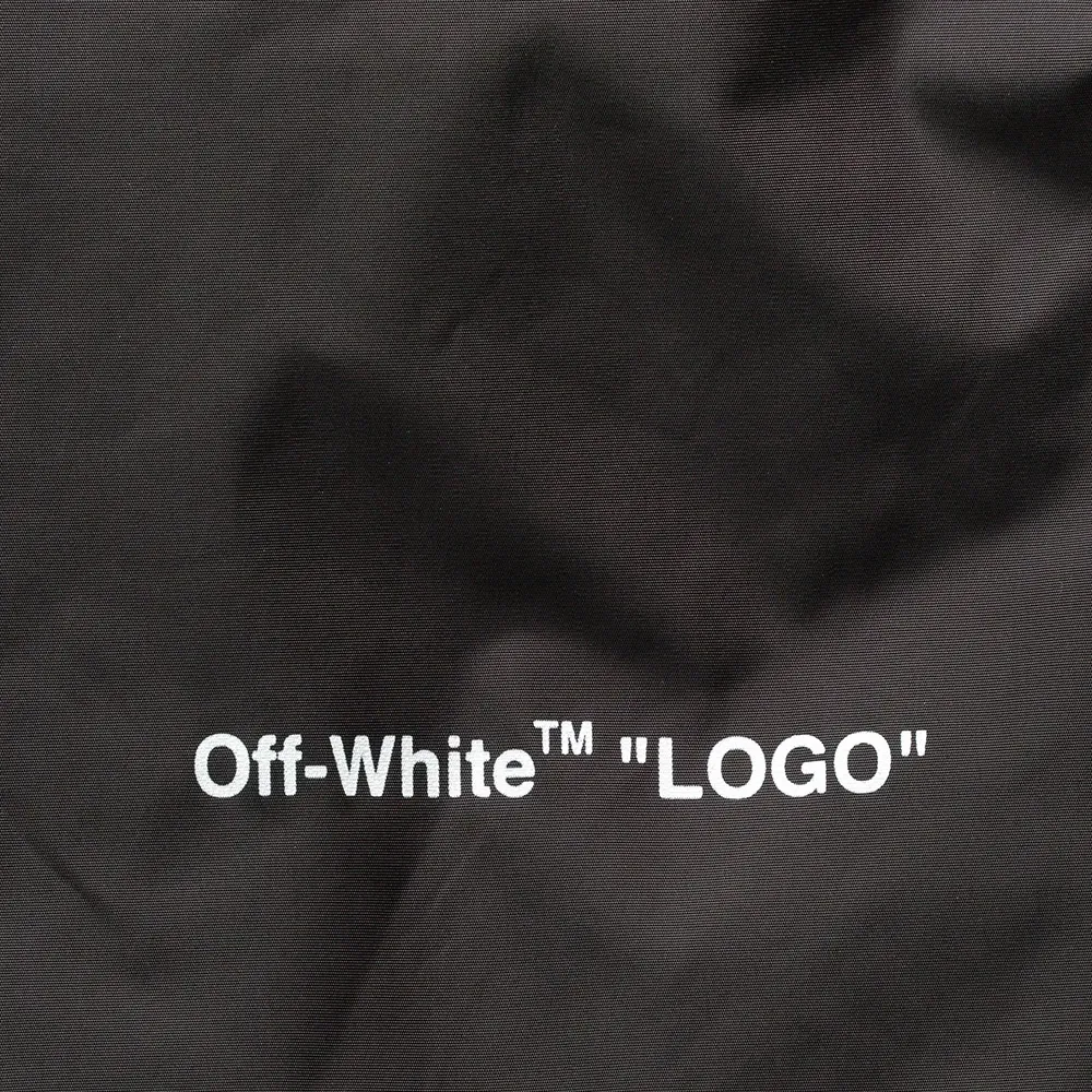 Плавательные шорты с логотипом