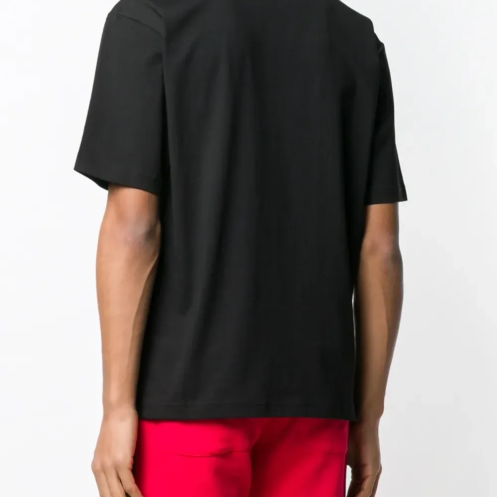 футболка с принтом логотипа