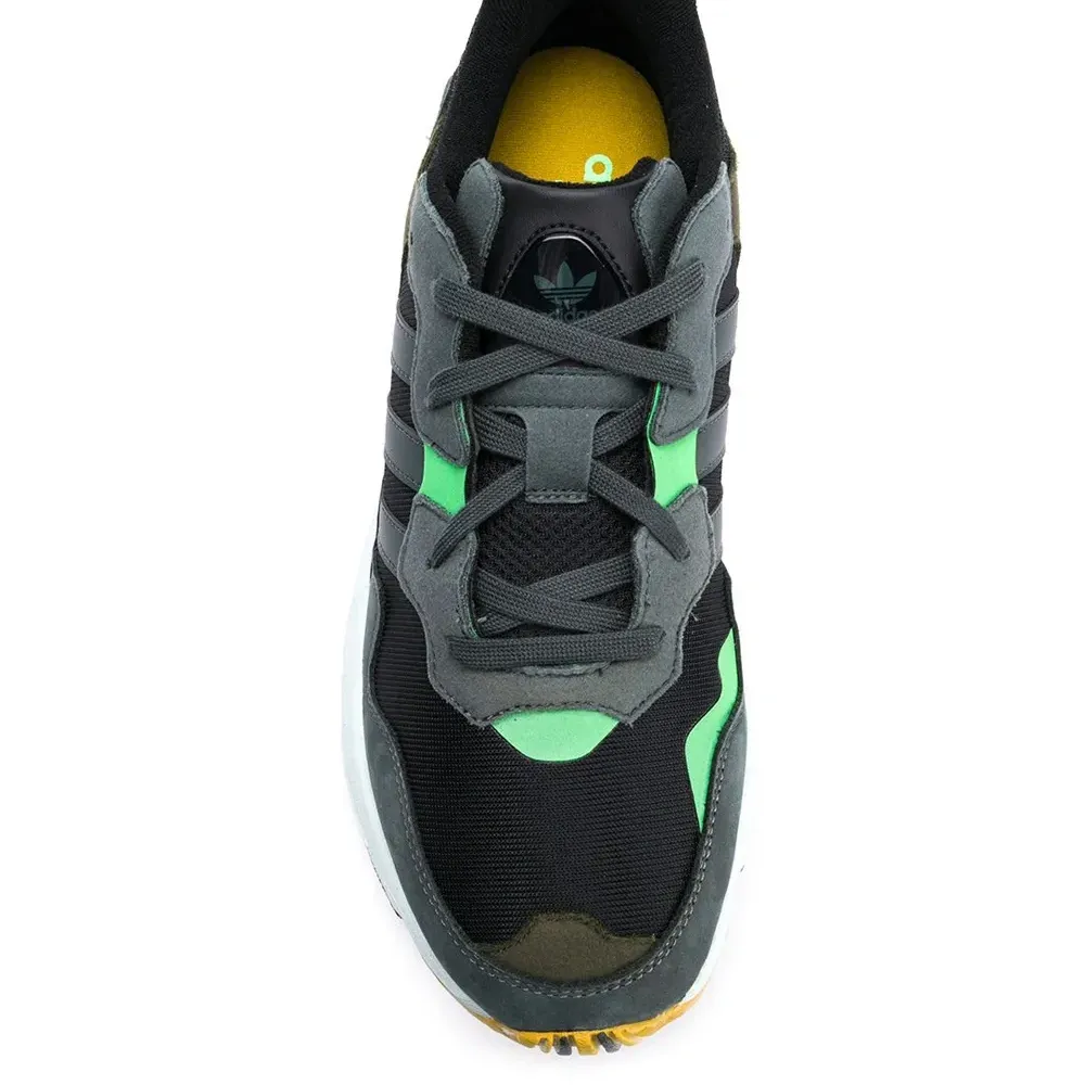 Кроссовки Yung-96 на низкой подошве