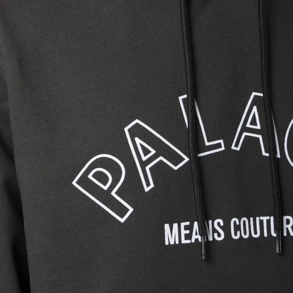 Толстовка с капюшоном и логотипом