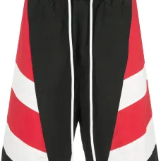 Спортивные шорты в полоску