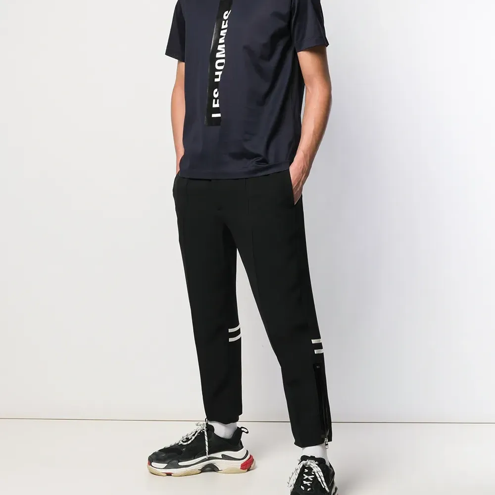 Футболка Les Hommes