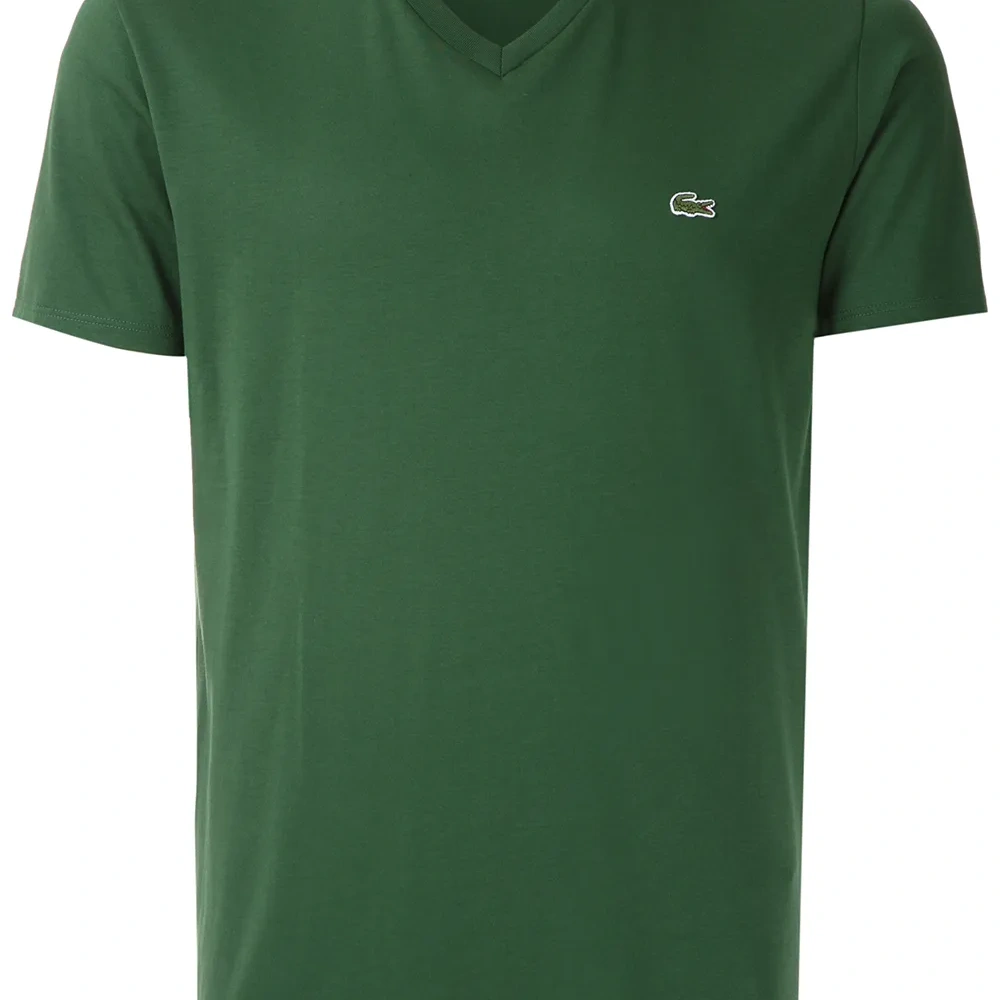 Футболка с V-образным вырезом и вышитым логотипом