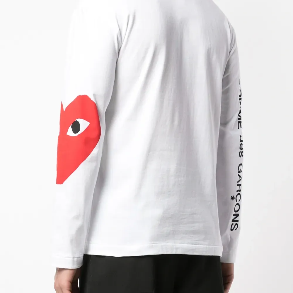 Футболка с длинными рукавами