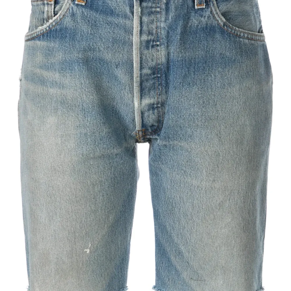 Джинсовые шорты по колено