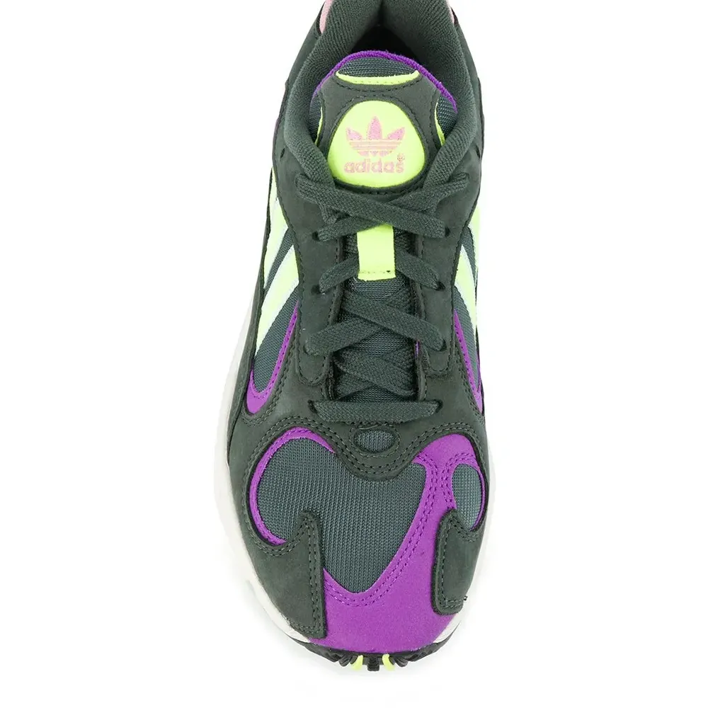 кроссовки Yung-1