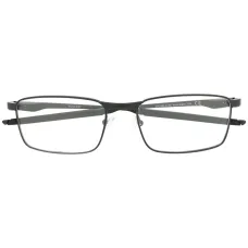 Очки в квадратной оправе