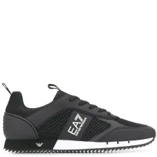 Кроссовки с логотипом