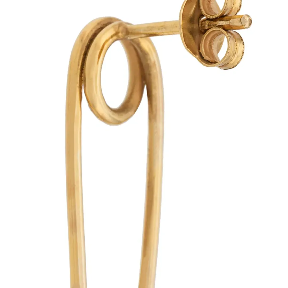 Серьги в виде булавки