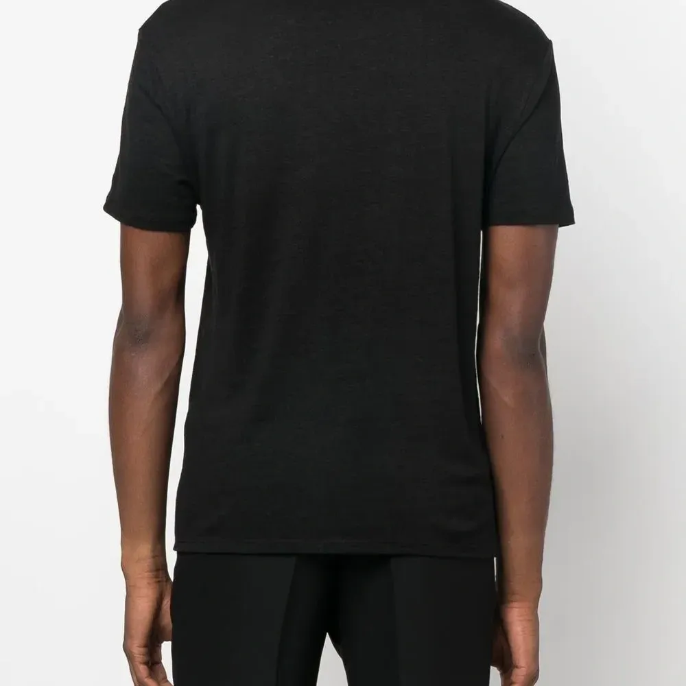 Футболка с круглым вырезом