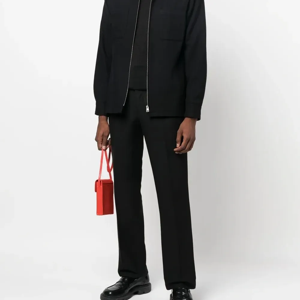 Футболка с круглым вырезом