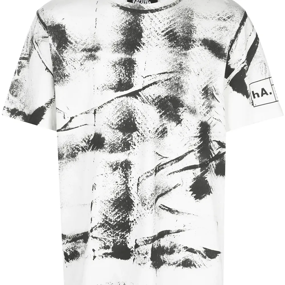 Футболка с принтом