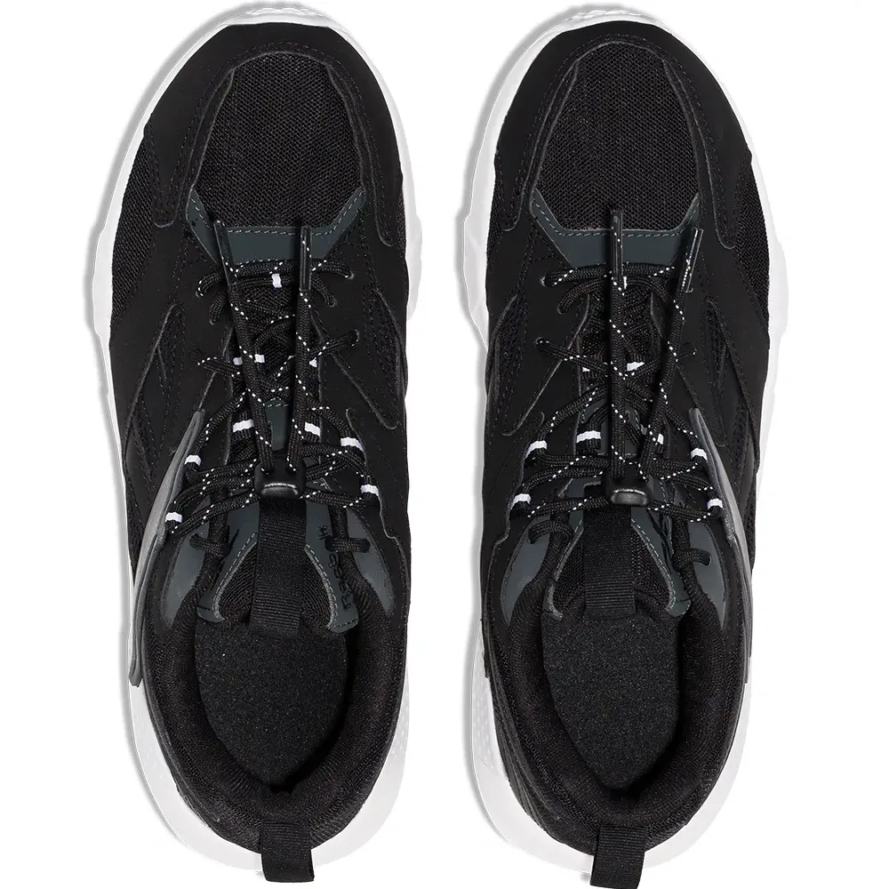 Кроссовки Aztrek на массивной подошве Кроссовки Aztrek на массивной подошве