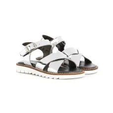 Сандалии с эффектом металлик