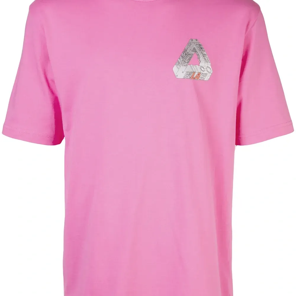 Футболка с логотипом