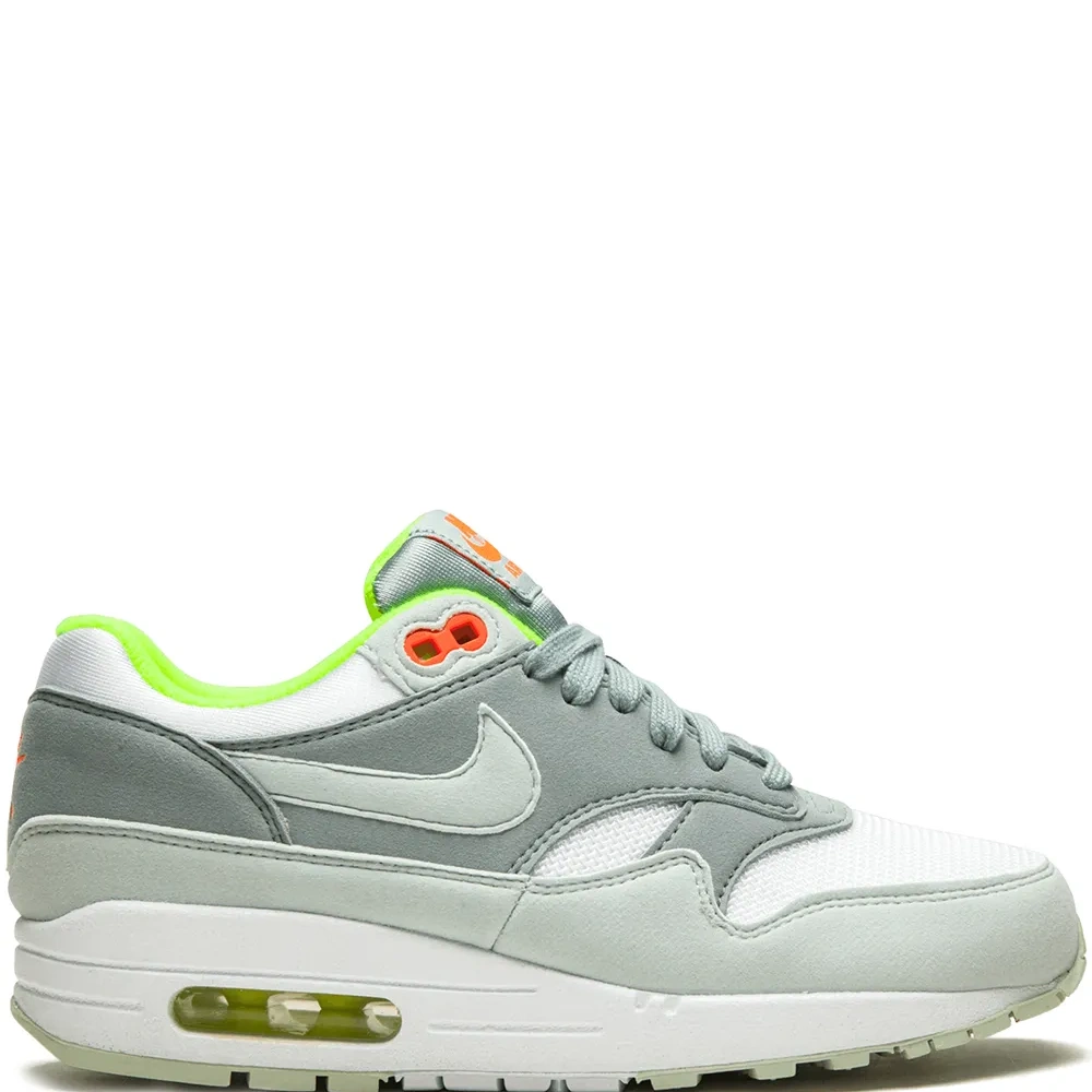 Кроссовки Womens Air Max 1