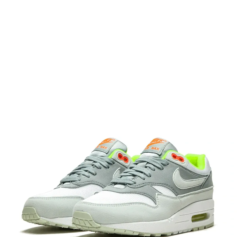 Кроссовки Womens Air Max 1