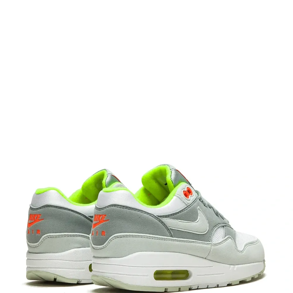 Кроссовки Womens Air Max 1