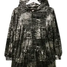 бархатное платье с капюшоном