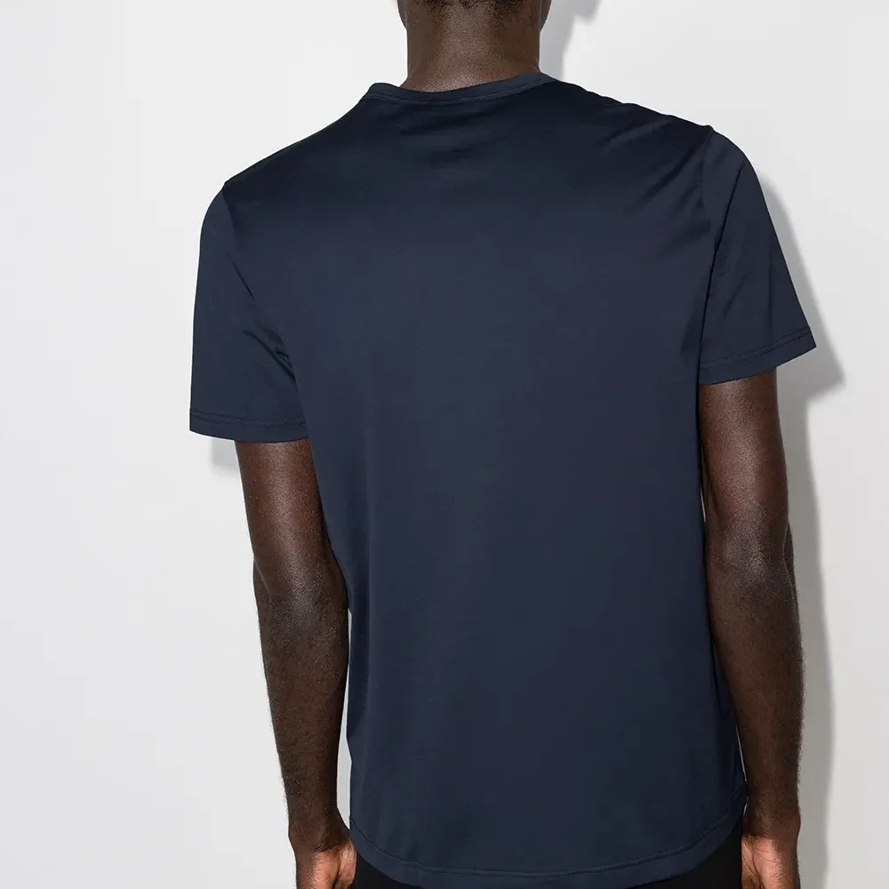 Футболка с короткими рукавами