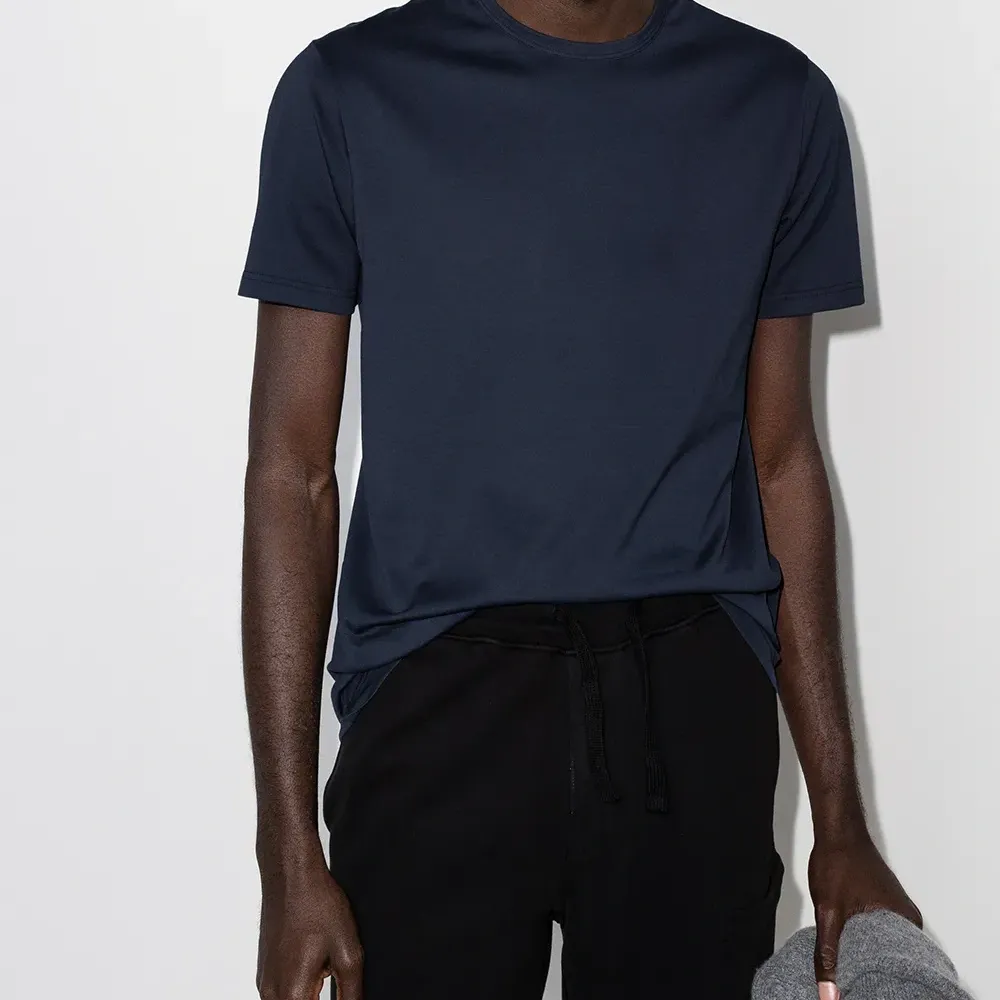 Футболка с короткими рукавами