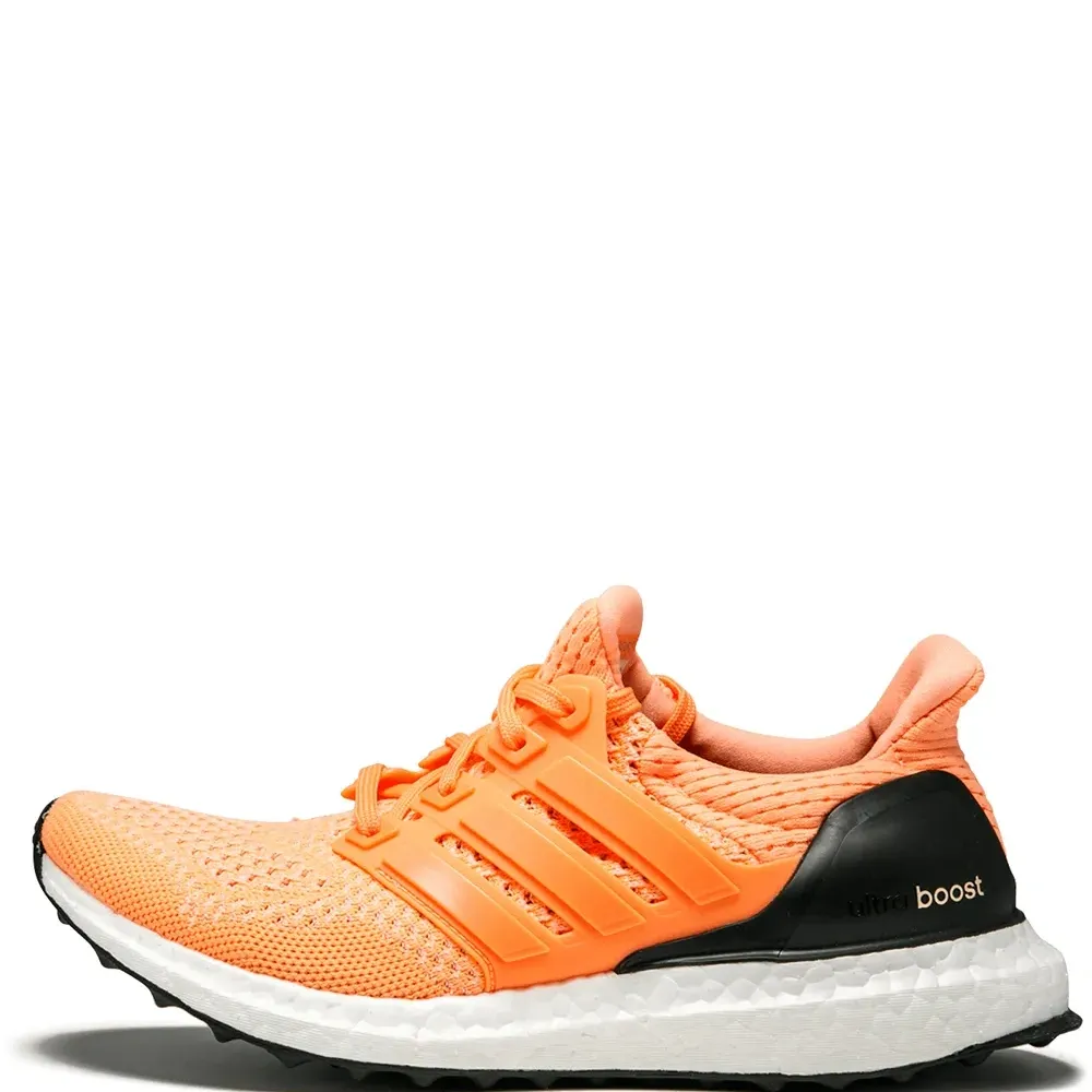 Кроссовки UltraBoost Womens
