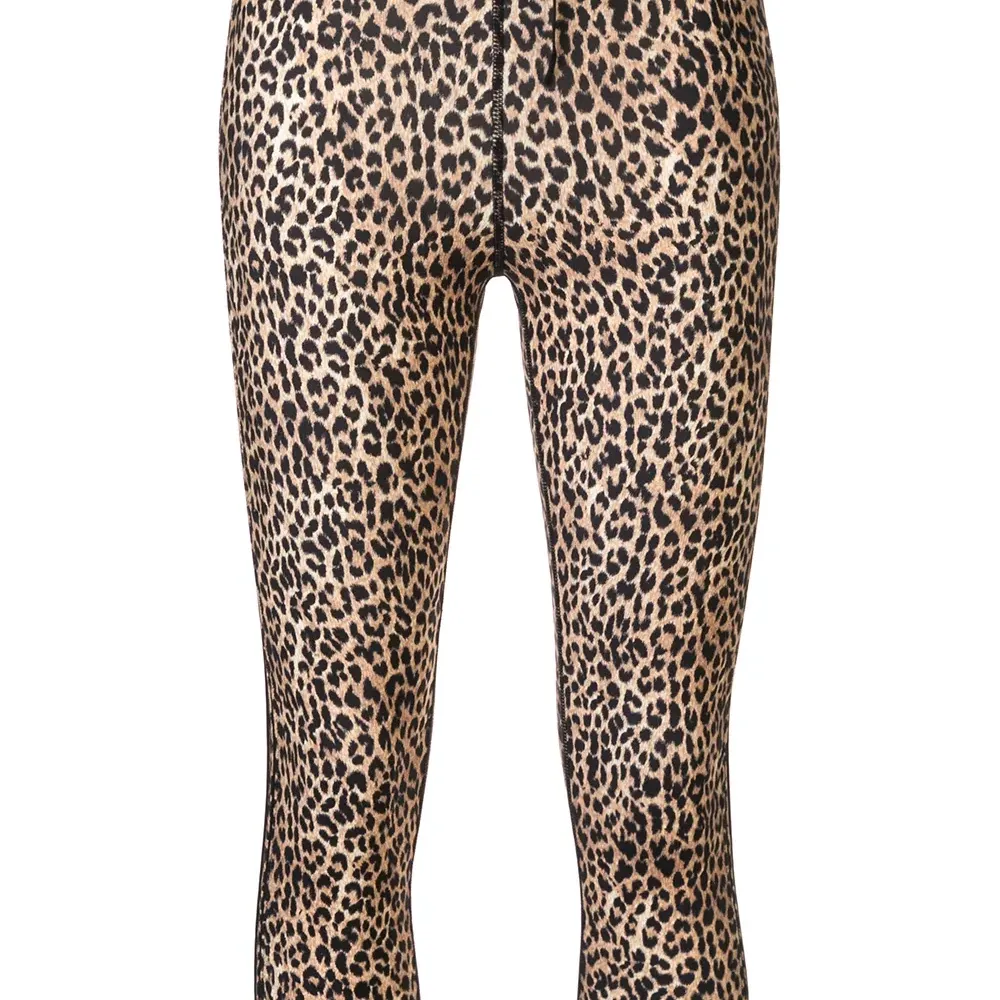 Укороченные легинсы