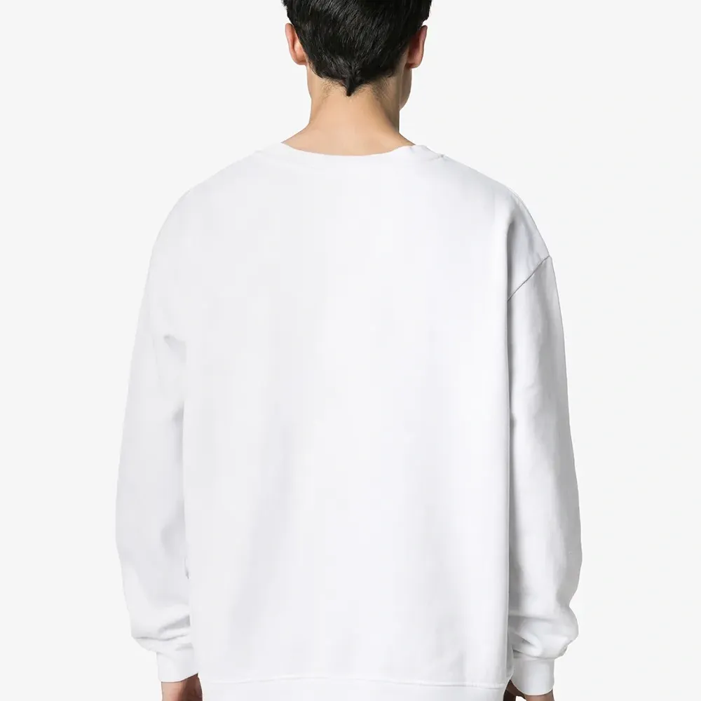 толстовка с нашивкой-логотипом