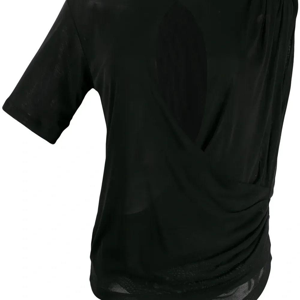 Футболка с драпировкой