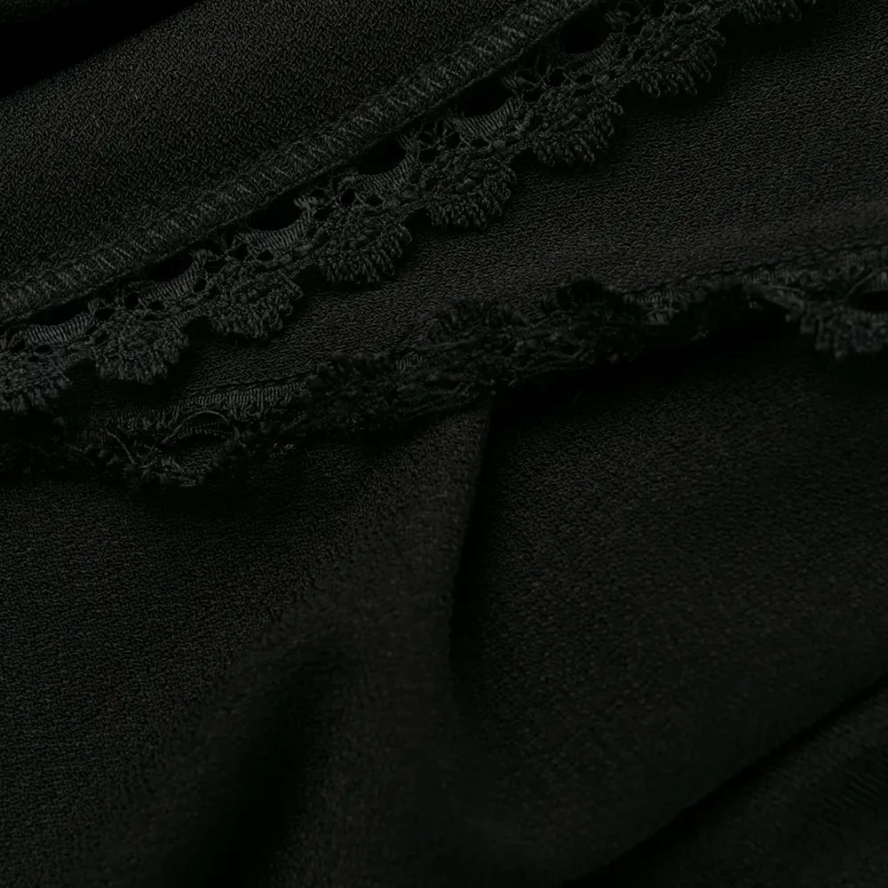 Платье из джерси с V-образным вырезом