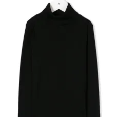 Джемпер с высоким воротником