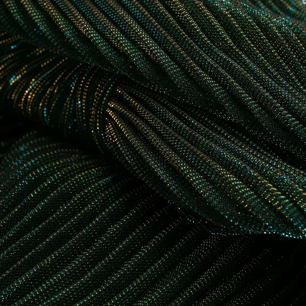 Плиссированная юбка миди с эффектом металлик Плиссированная юбка миди с эффектом металлик