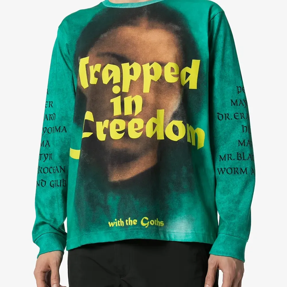 Футболка с принтом Trapped